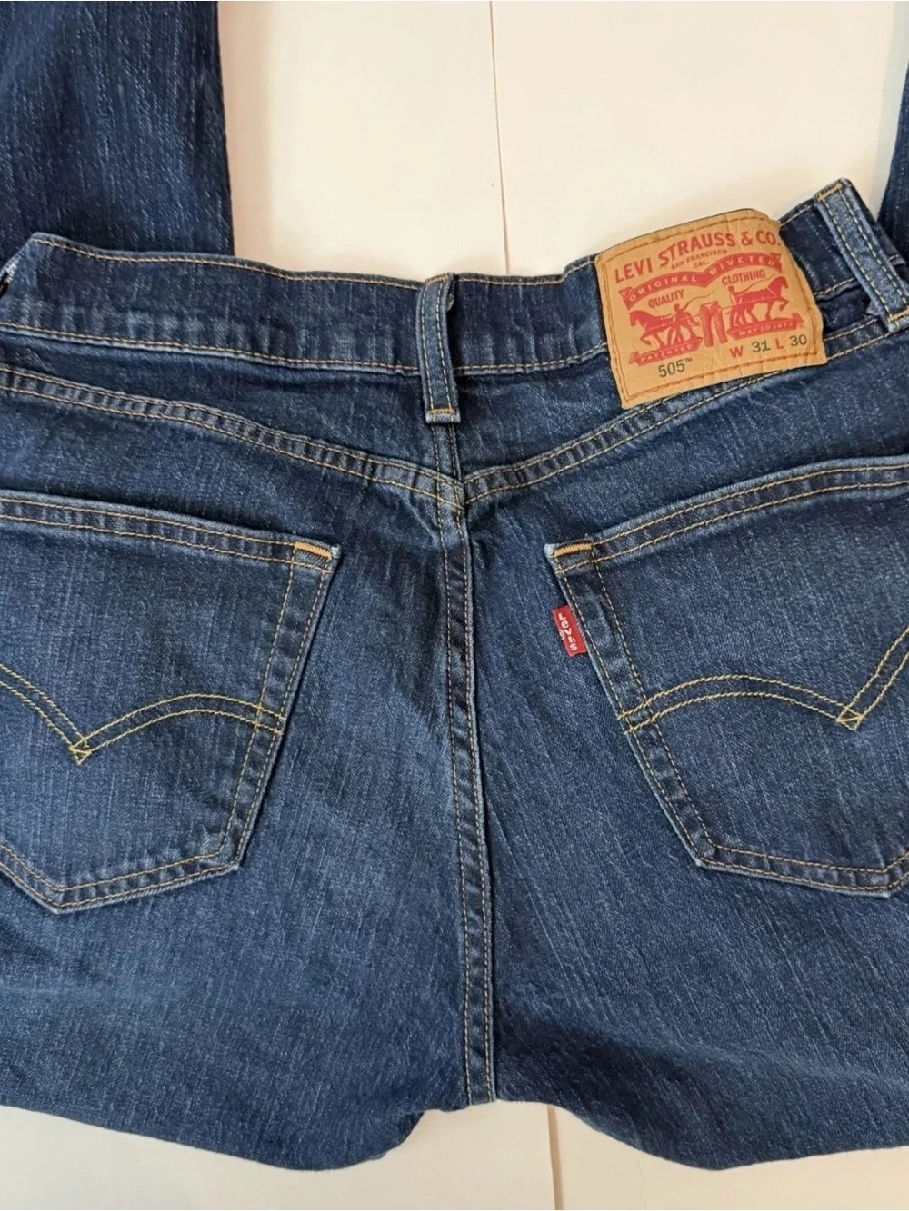 Levi's Dark Blue Straight Men's Jeans with Tan Leather Patch 31x30